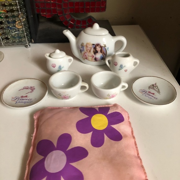 HP!🤩Disney’s Princess&Pauper Porcelain Tea Set - Picture 3 of 10